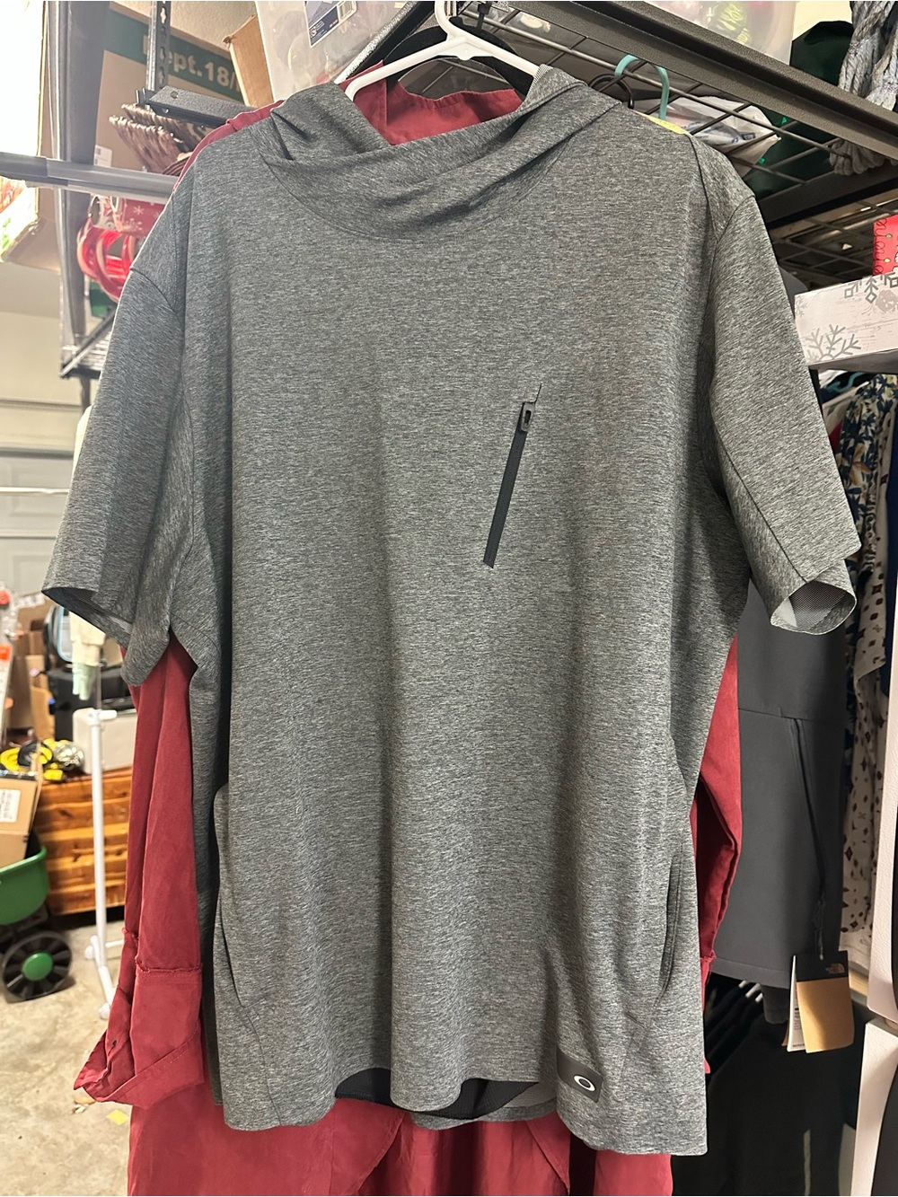 Oakley Gray Short-Sleeve Hooded Performance with Chest Zip